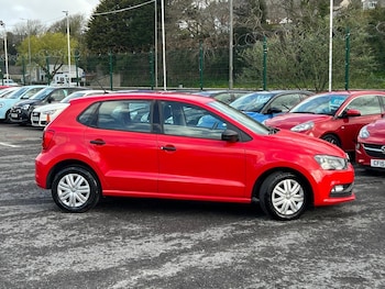Used Volkswagen Polo 2015 for sale - 78311832: Photo