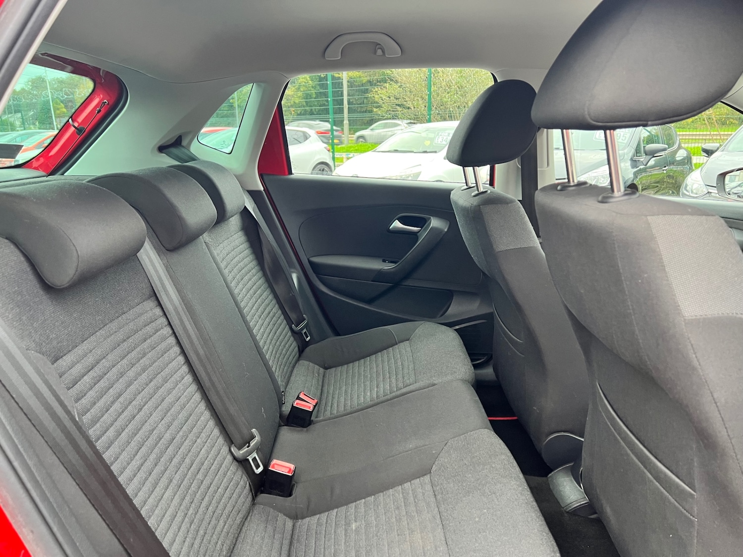 Used Volkswagen Polo 2014 for sale - 76252451: Photo 12