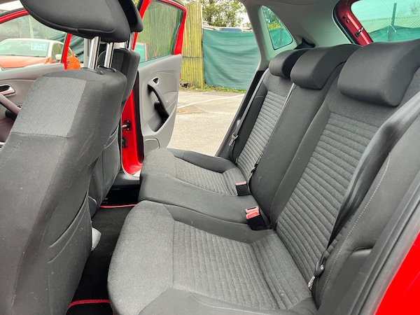 Used Volkswagen Polo 2014 for sale - 76252451: Photo 14