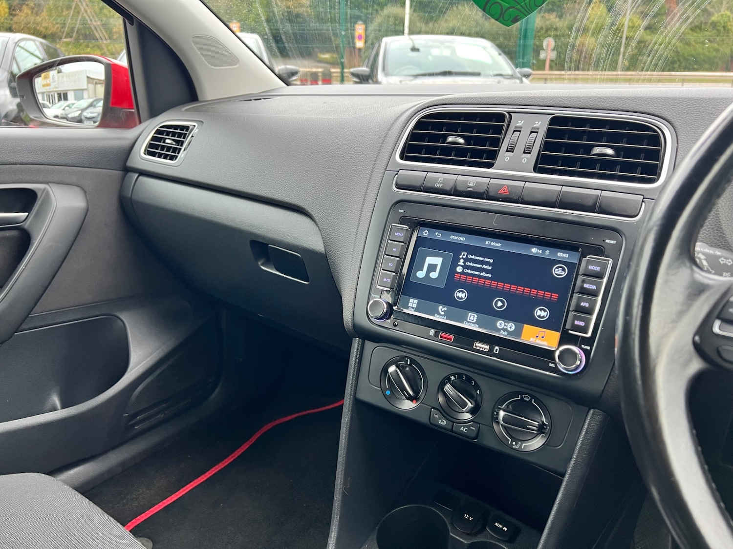 Used Volkswagen Polo 2014 for sale - 76252451: Photo 17