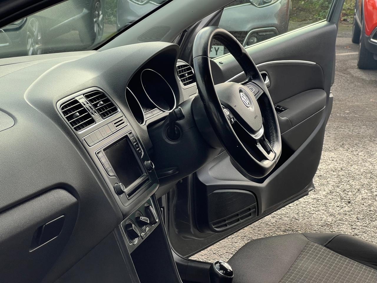 Used Volkswagen Polo 2014 for sale - 76931478: Photo 14