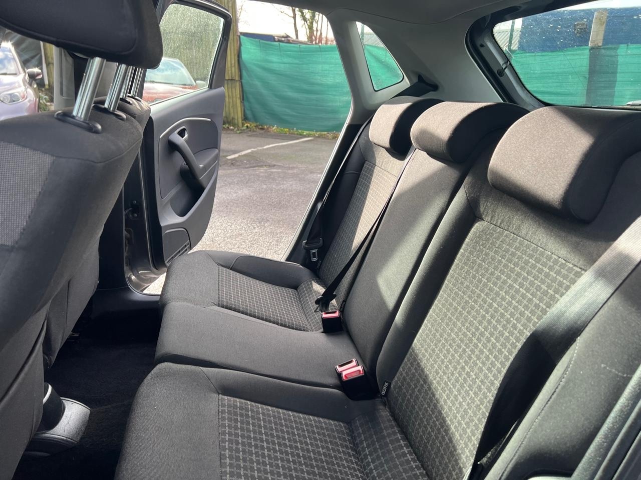 Used Volkswagen Polo 2014 for sale - 76931478: Photo 17