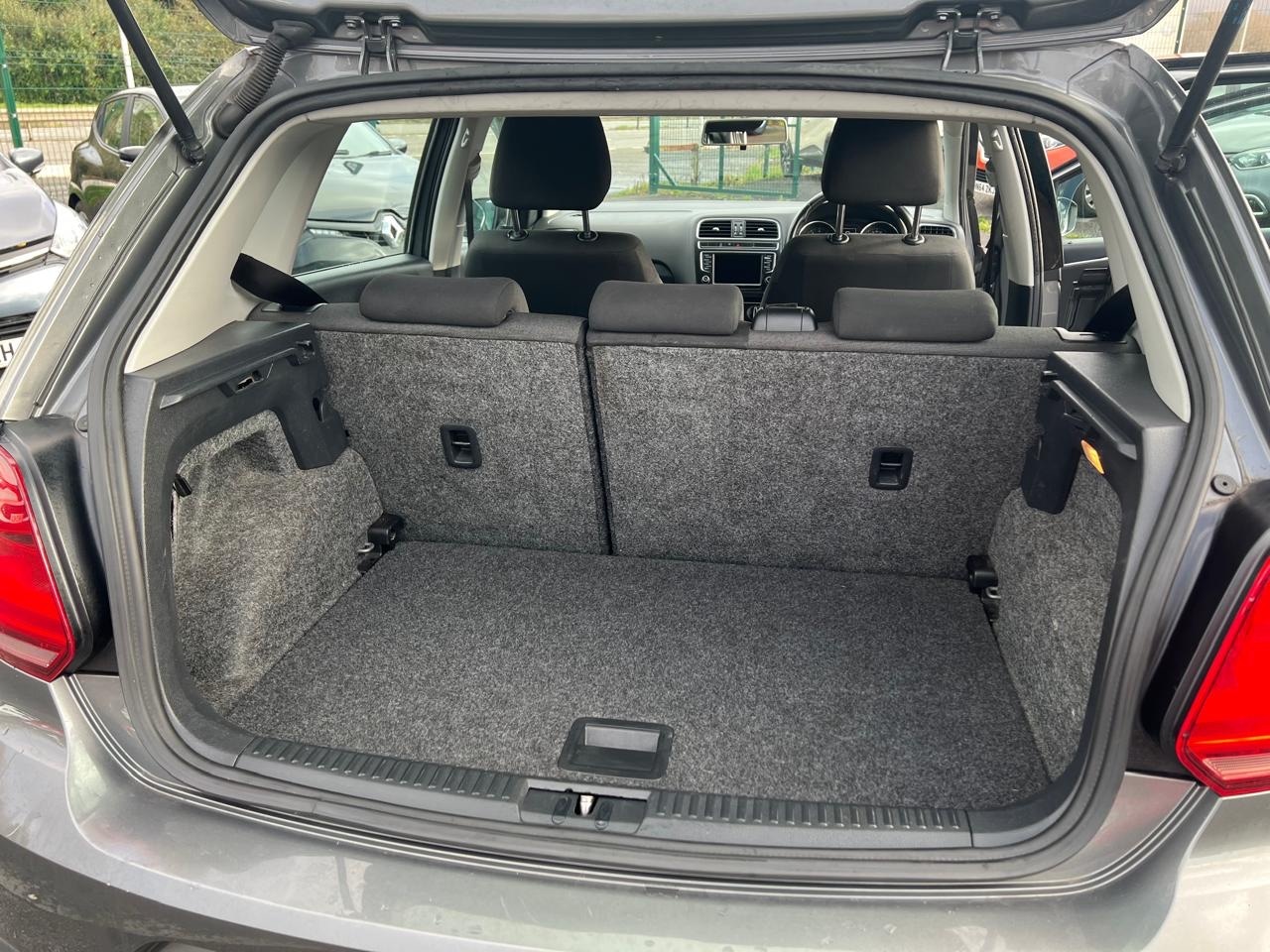 Used Volkswagen Polo 2014 for sale - 76931478: Photo 19