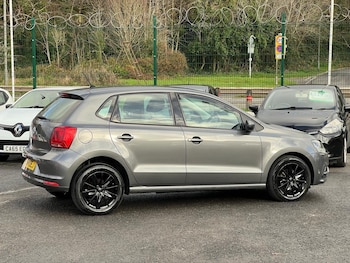 Used Volkswagen Polo 2014 for sale - 76931478: Photo