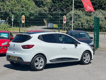 Used Renault Clio 2016 for sale - 79308870: Photo