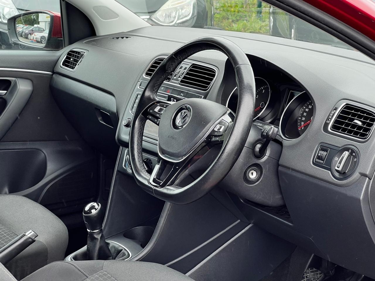 Used Volkswagen Polo 2014 for sale - 76340670: Photo 8