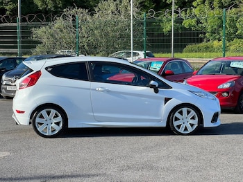 Used Ford Fiesta 2015 for sale - 78873266: Photo