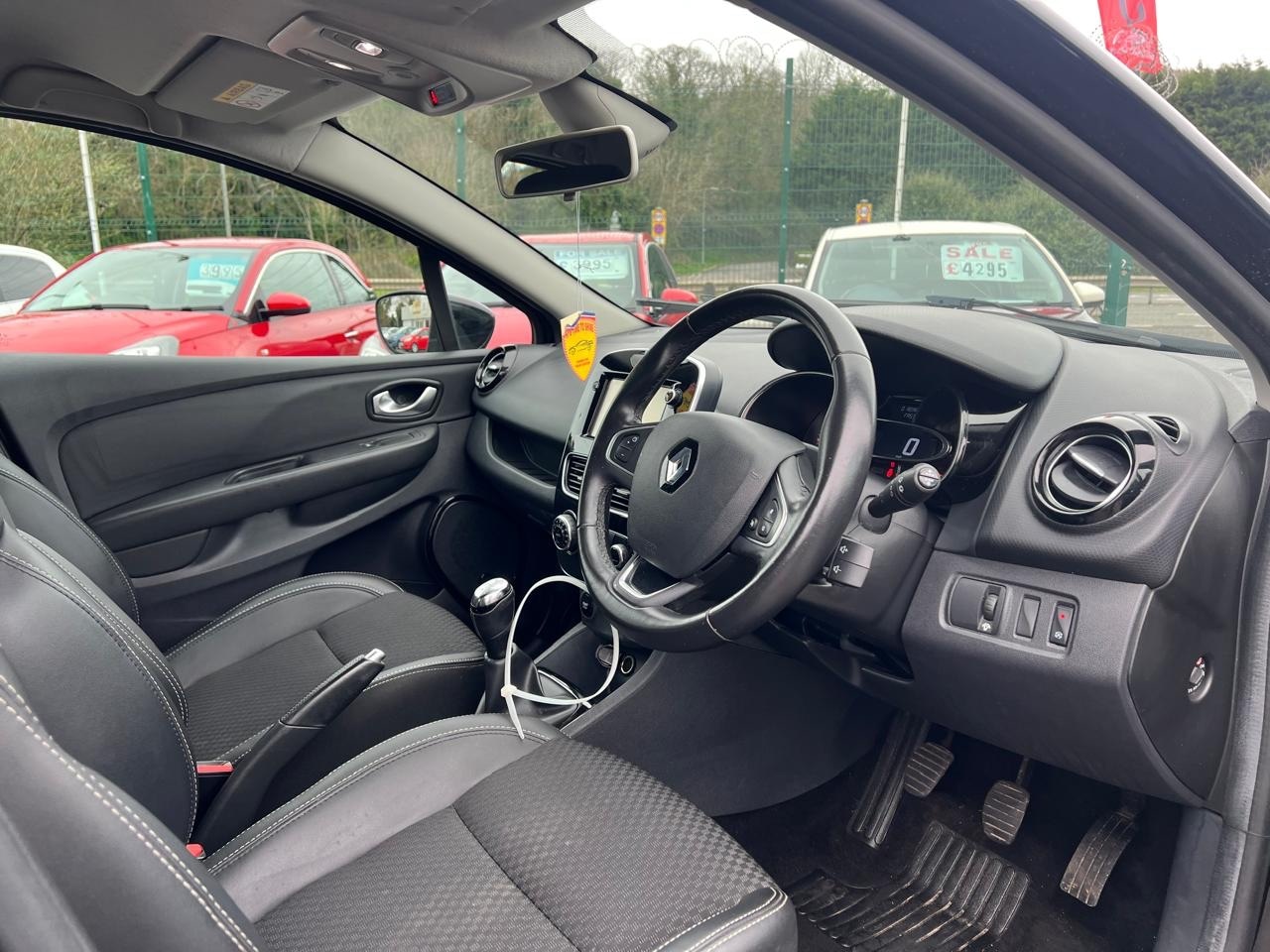 Used Renault Clio 2017 for sale - 78165593: Photo 14