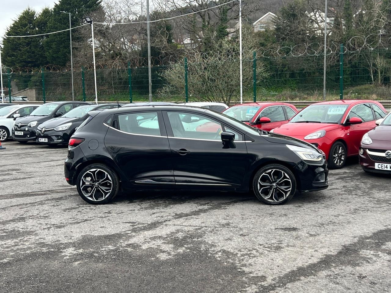 Used Renault Clio 2017 for sale - 78165593: Photo 3