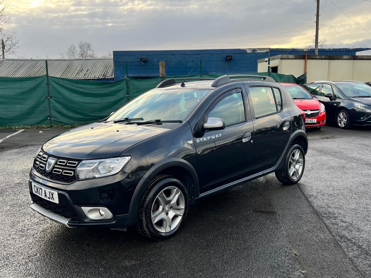Used Dacia Sandero Stepway 2017 for sale - 77450805: Photo 10