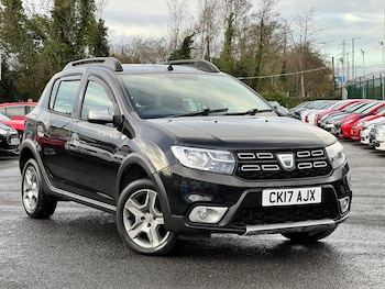 2017 (17) - 0.9 TCe Ambiance 5dr