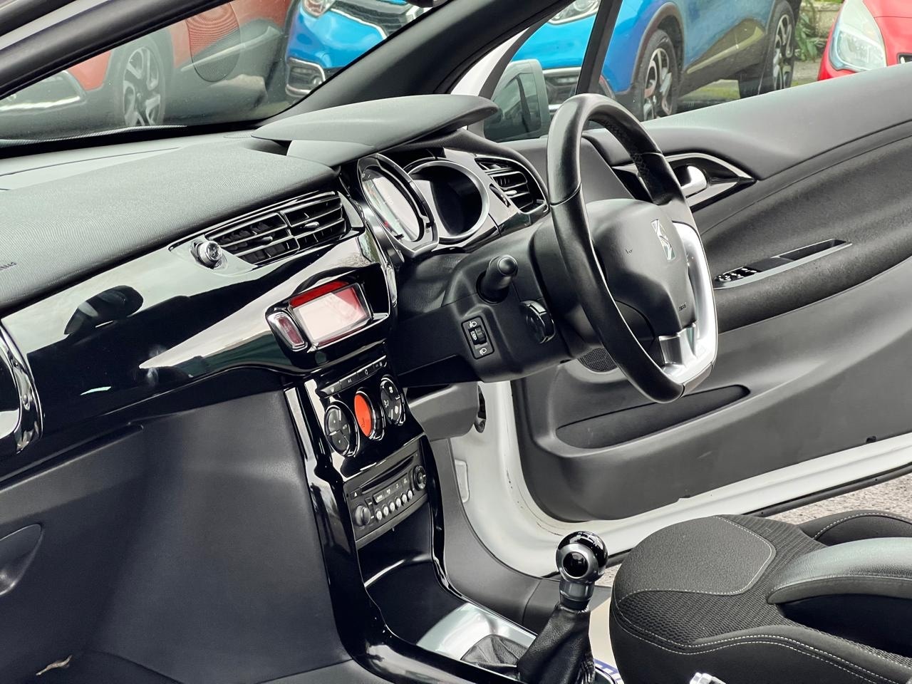 Used Citroen DS3 2015 for sale - 78067805: Photo 16