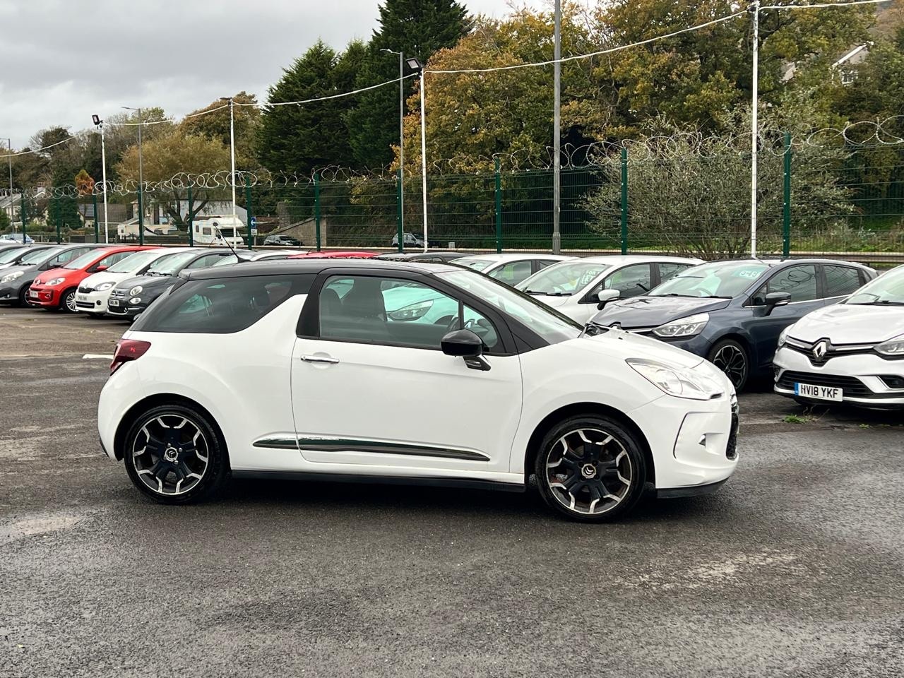 Used Citroen DS3 2015 for sale - 78067805: Photo 2