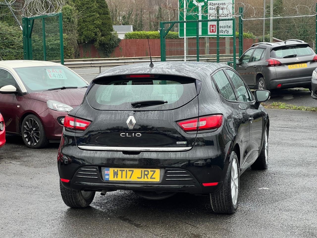 Used Renault Clio 2017 for sale - 77516289: Photo 7