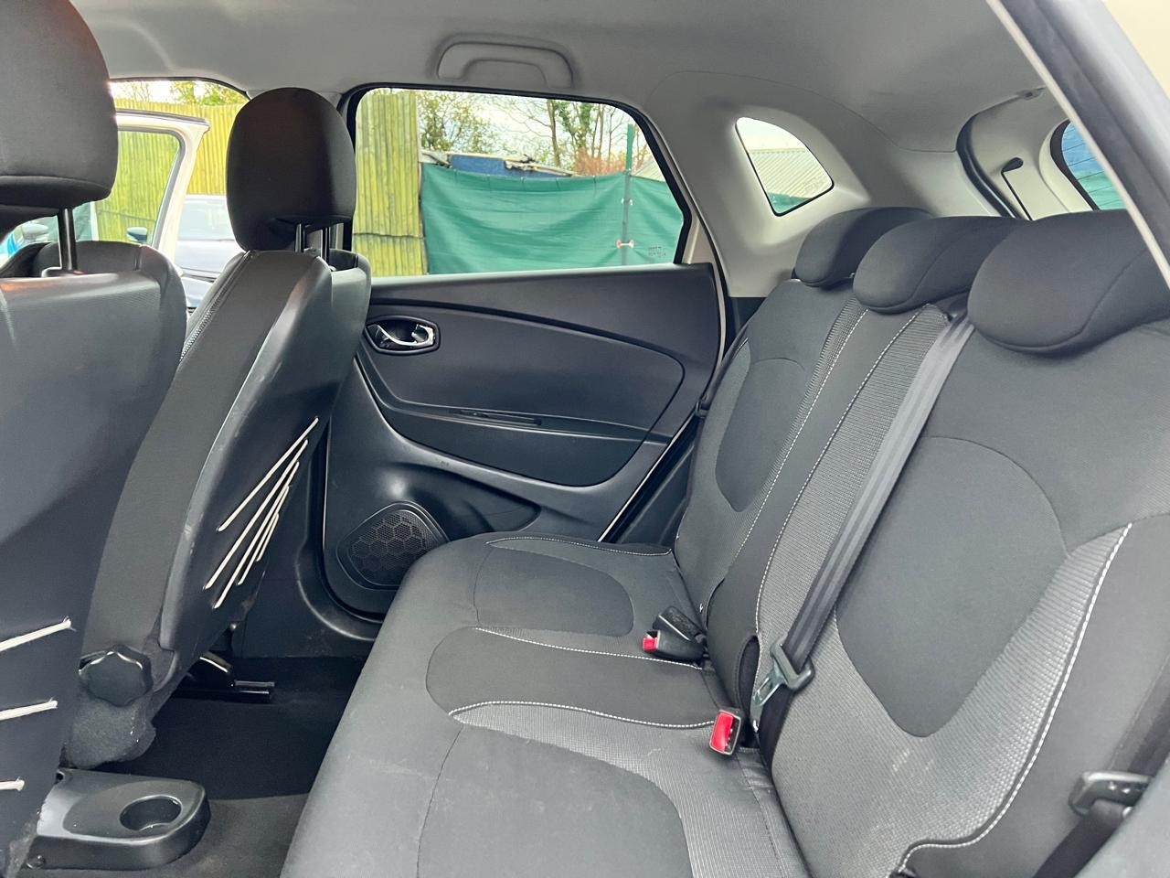 Used Renault Captur 2014 for sale - 76969437: Photo 15