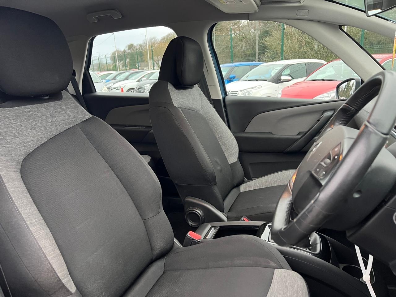 Used Citroen C4 Picasso 2015 for sale - 77688106: Photo 16