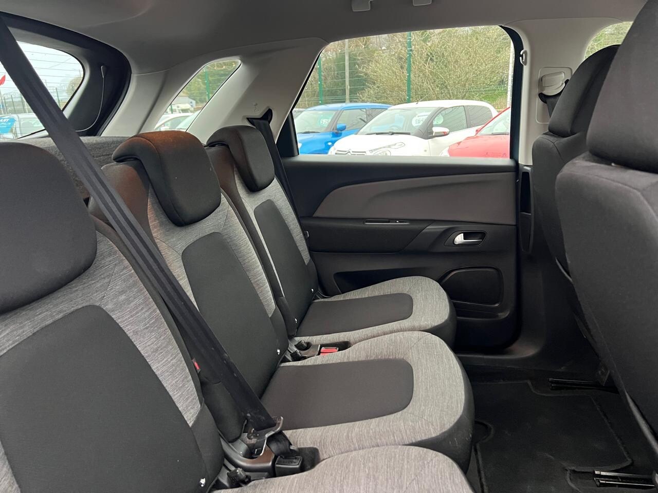 Used Citroen C4 Picasso 2015 for sale - 77688106: Photo 17