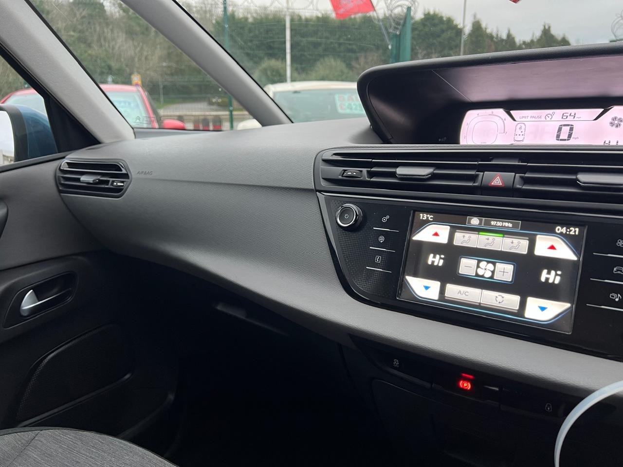 Used Citroen C4 Picasso 2015 for sale - 77688106: Photo 20