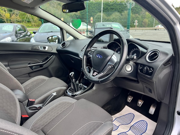 Used Ford Fiesta 2016 for sale - 76233855: Photo 10