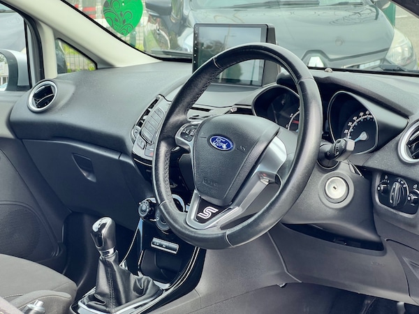 Used Ford Fiesta 2016 for sale - 76233855: Photo 9