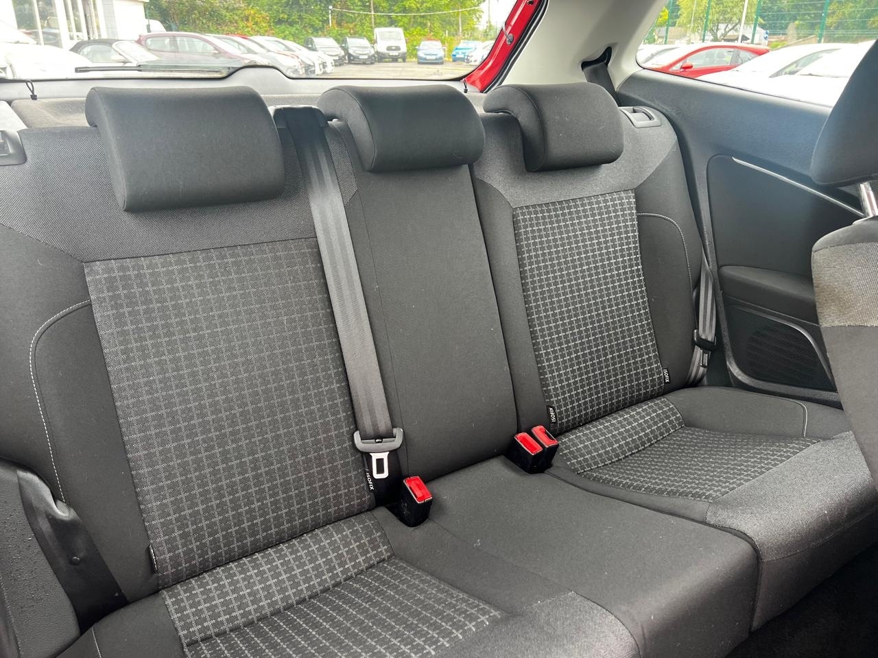 Used Volkswagen Polo 2014 for sale - 77062310: Photo 14