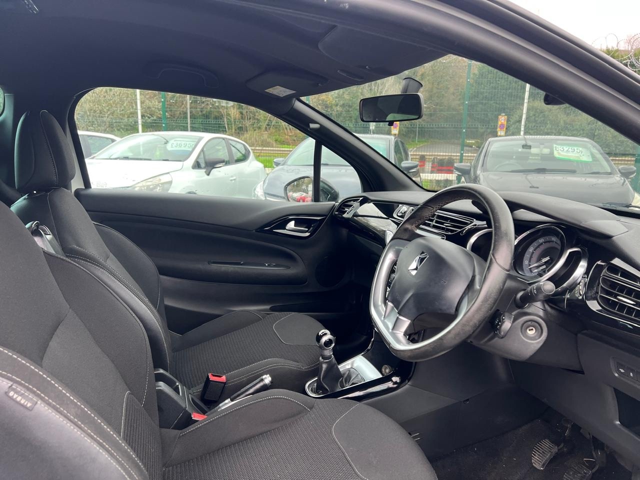 Used DS Automobiles DS 3 2018 for sale - 76807377: Photo 11