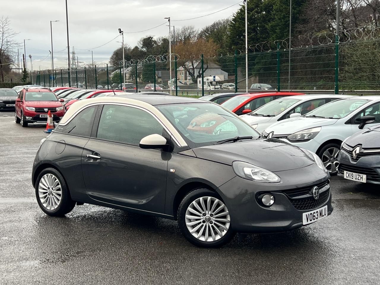Used Vauxhall ADAM 2013 for sale - 76969825: Photo 2