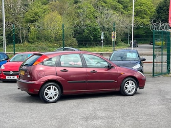 Used Ford Focus 2004 for sale - 78484132: Photo