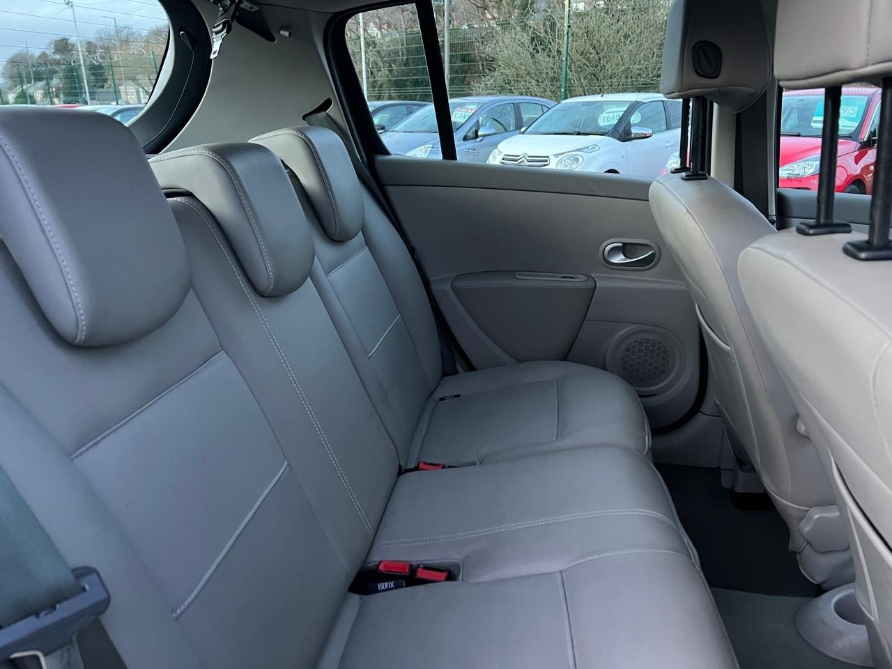 Used Renault Clio 2009 for sale - 77789693: Photo 14