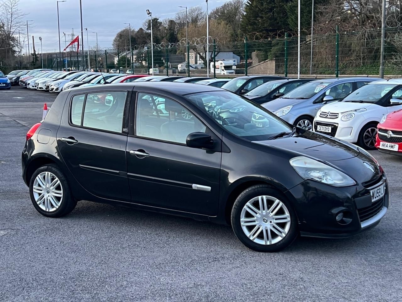 Used Renault Clio 2009 for sale - 77789693: Photo 3