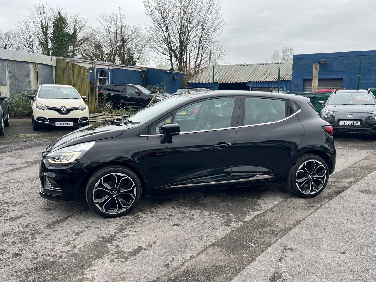 Used Renault Clio 2017 for sale - 77775251: Photo 12