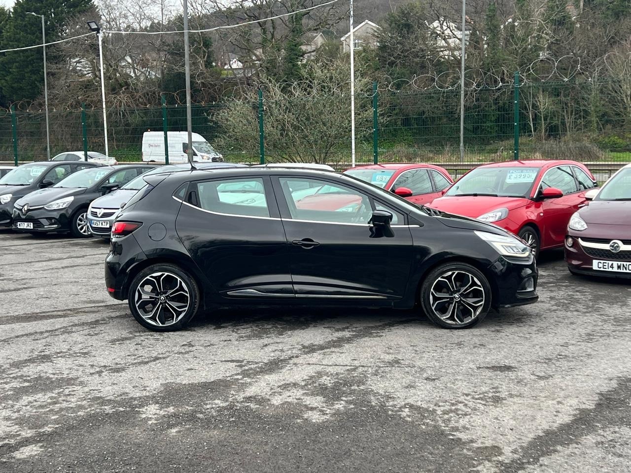 Used Renault Clio 2017 for sale - 77775251: Photo 4