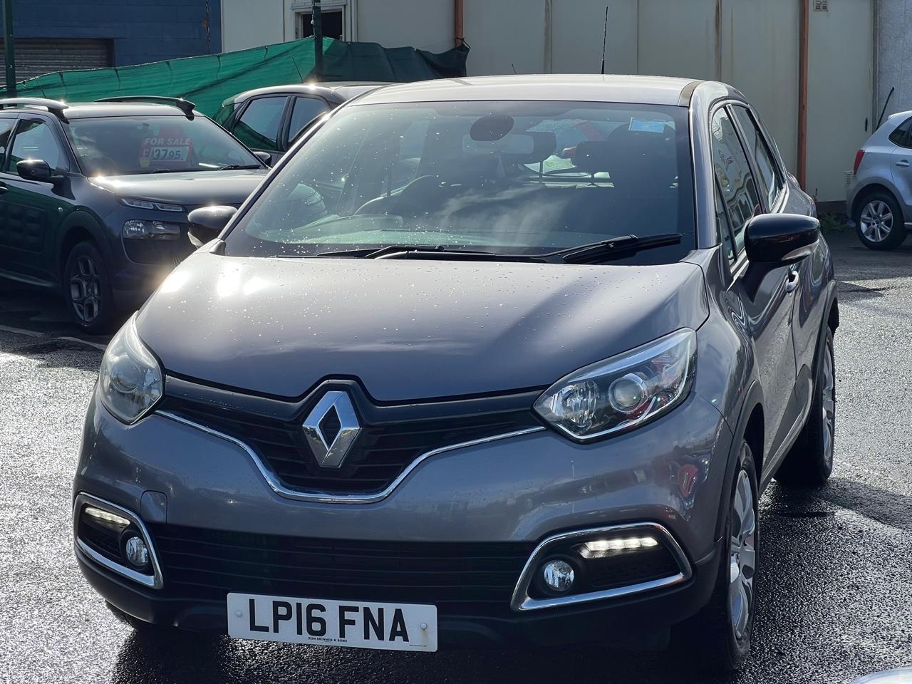 Used Renault Captur 2016 for sale - 78223232: Photo 13