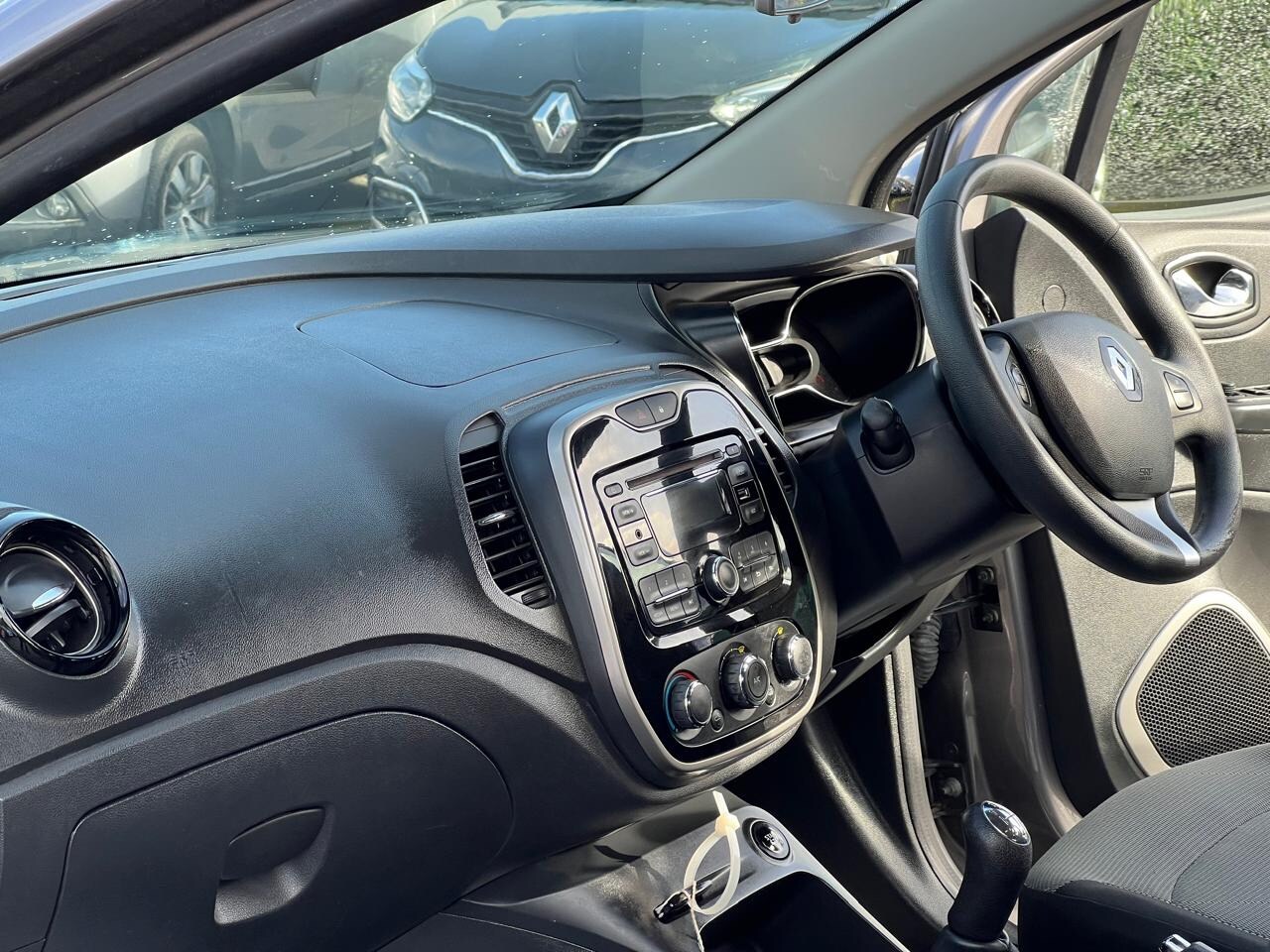 Used Renault Captur 2016 for sale - 78223232: Photo 19