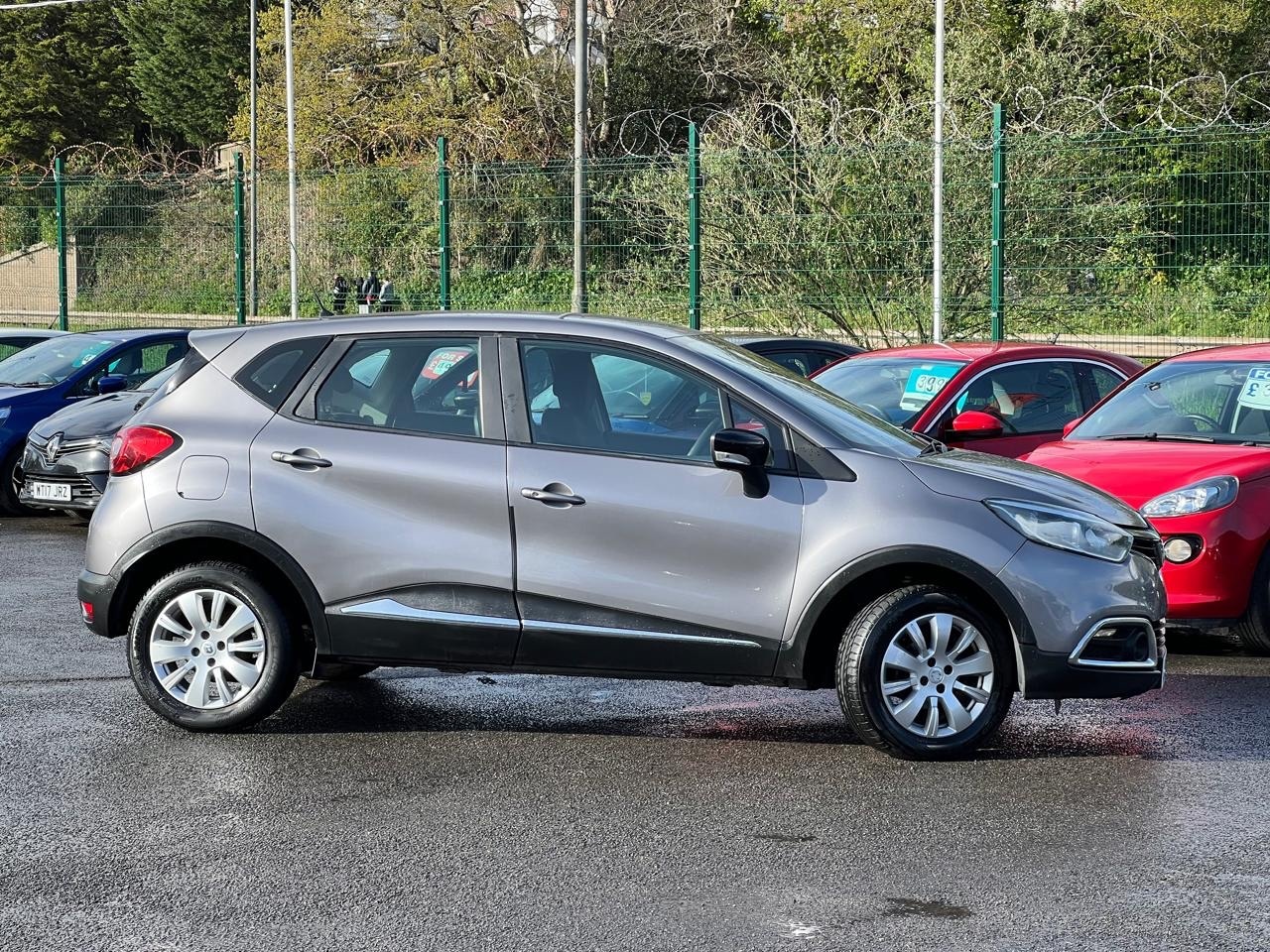 Used Renault Captur 2016 for sale - 78223232: Photo 3