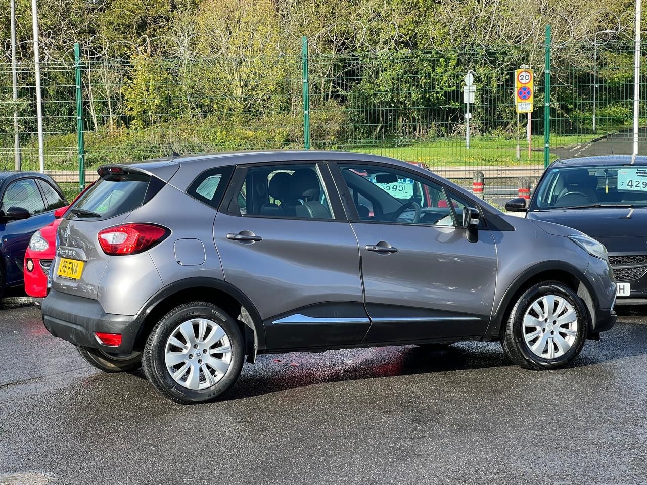 Used Renault Captur 2016 for sale - 78223232: Photo 4