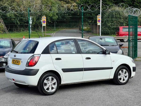 Used Kia Rio 2009 for sale - 76242996: Photo 4