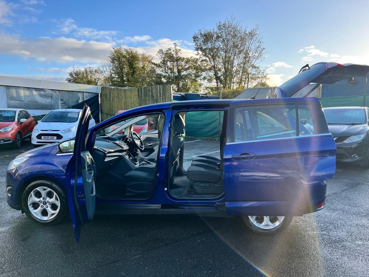 Used Ford Grand C-Max 2015 for sale - 76403199: Photo 18