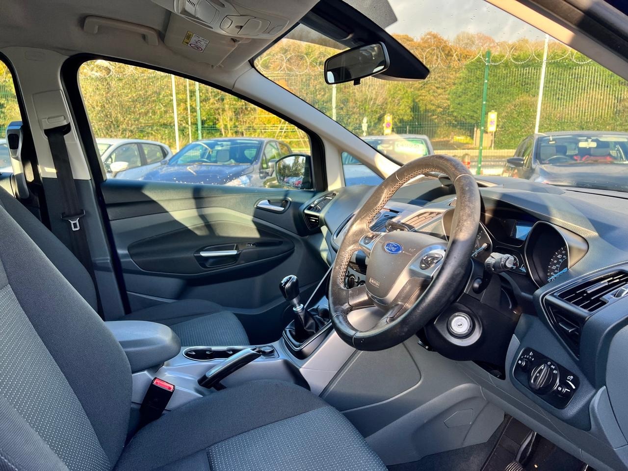 Used Ford Grand C-Max 2015 for sale - 76403199: Photo 8