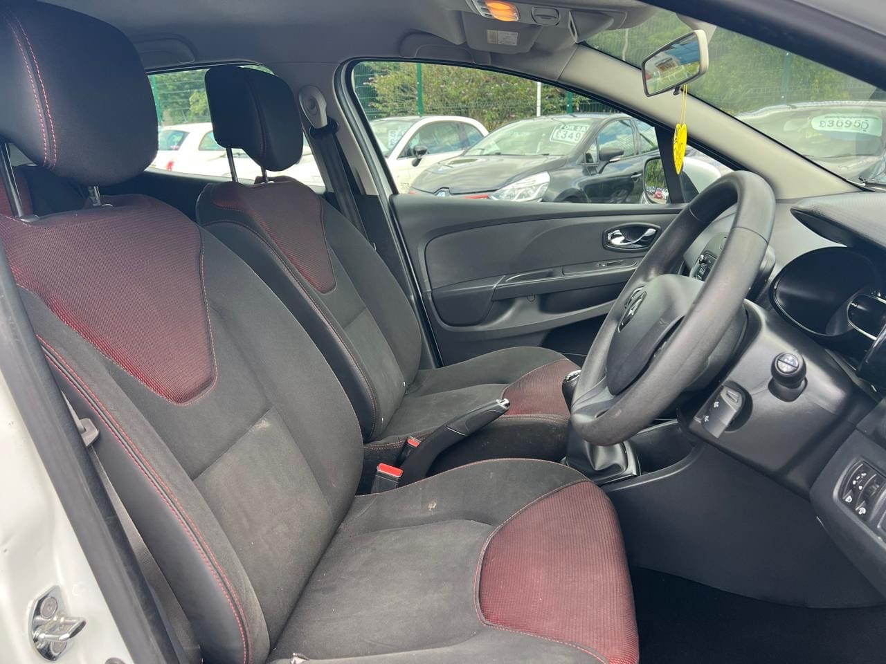 2013 13 RENAULT CLIO