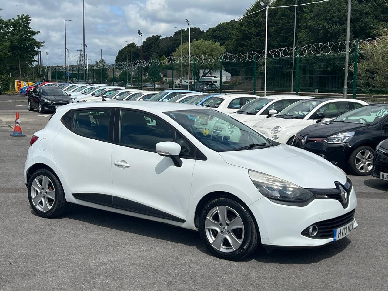 2013 13 RENAULT CLIO