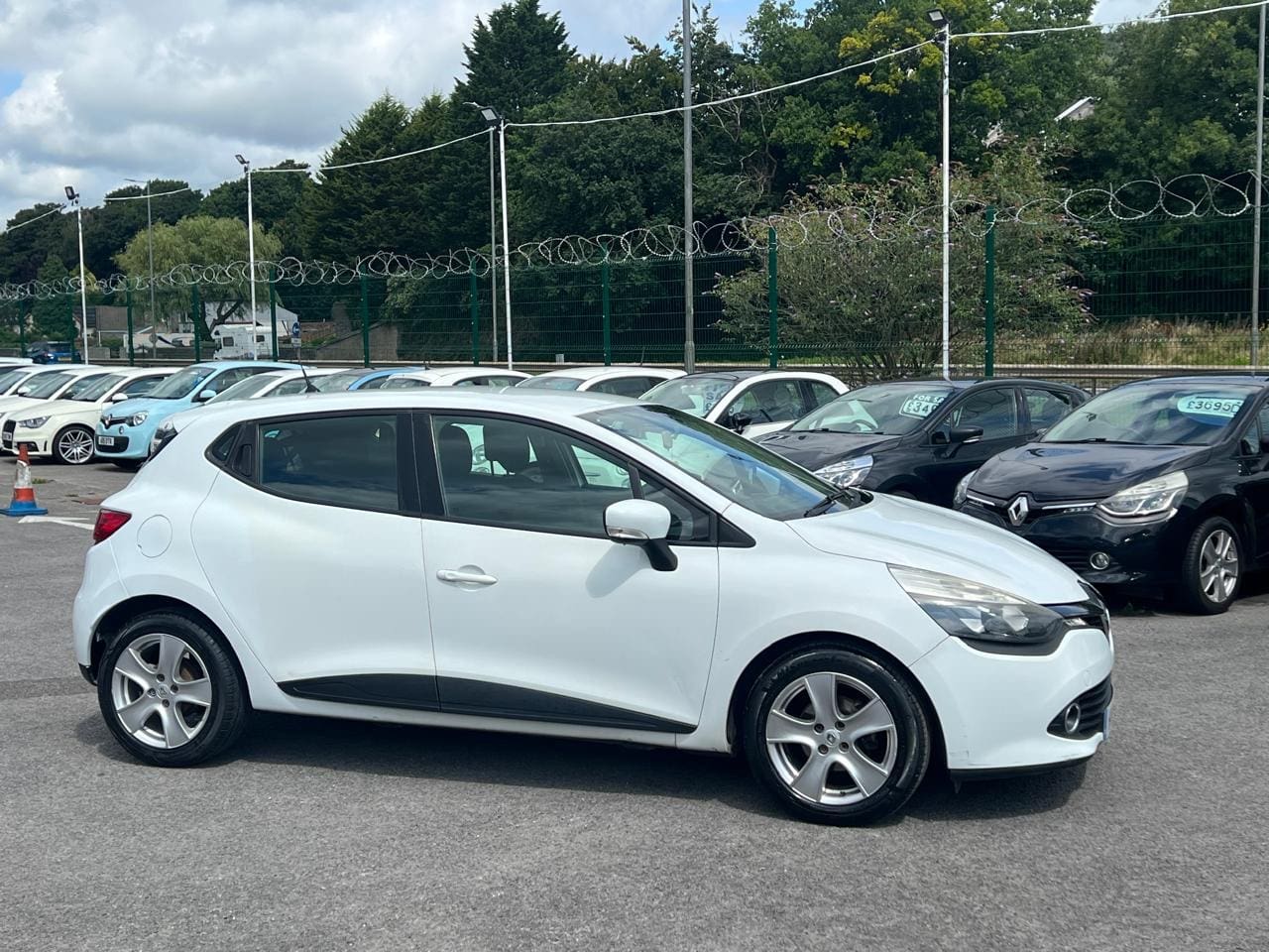 2013 13 RENAULT CLIO