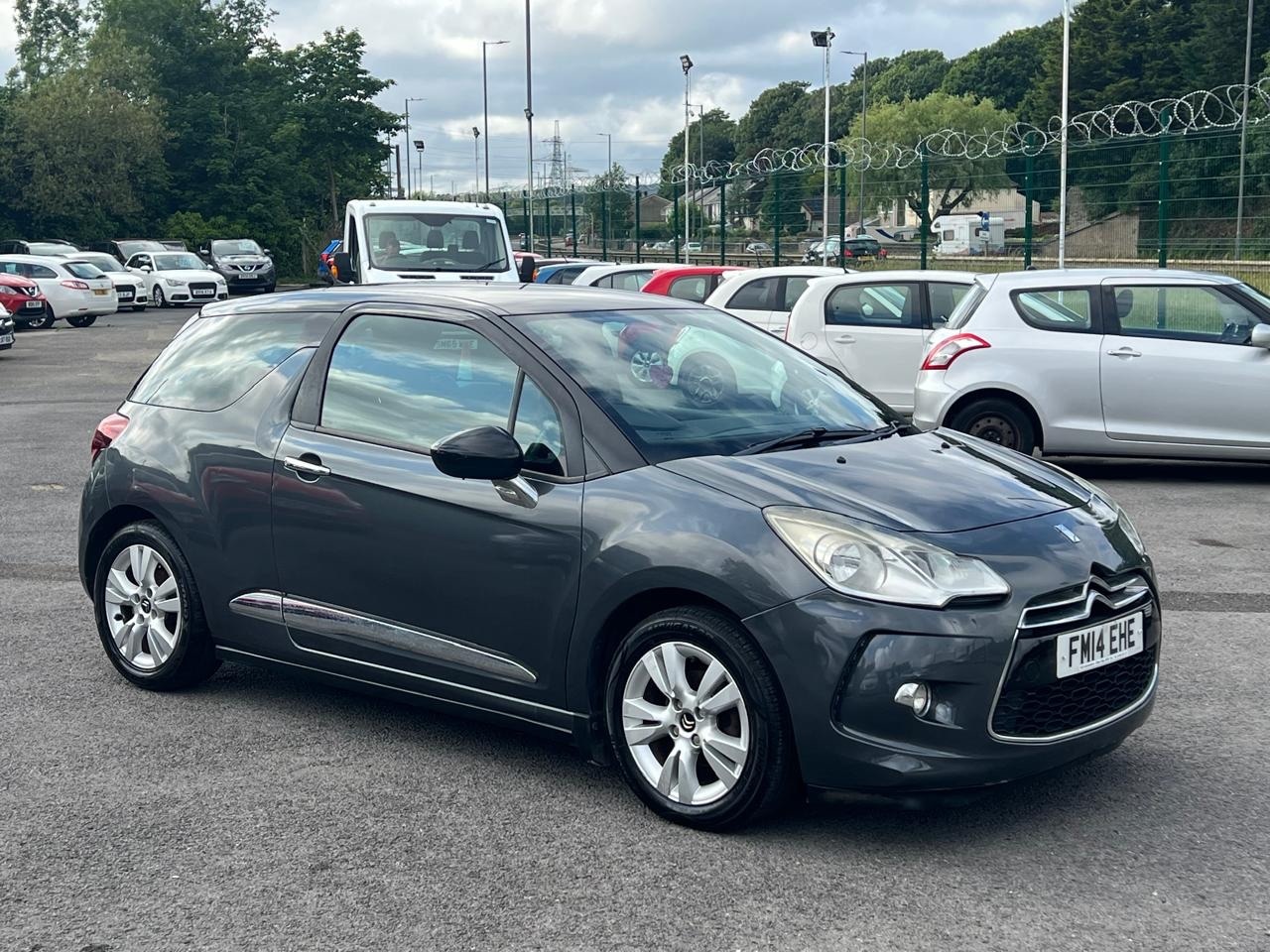 Used Citroen DS3 2014 for sale - 76969834: Photo 3