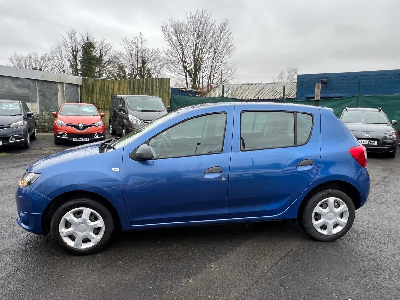 Used Dacia Sandero 2014 for sale - 77179706: Photo 10