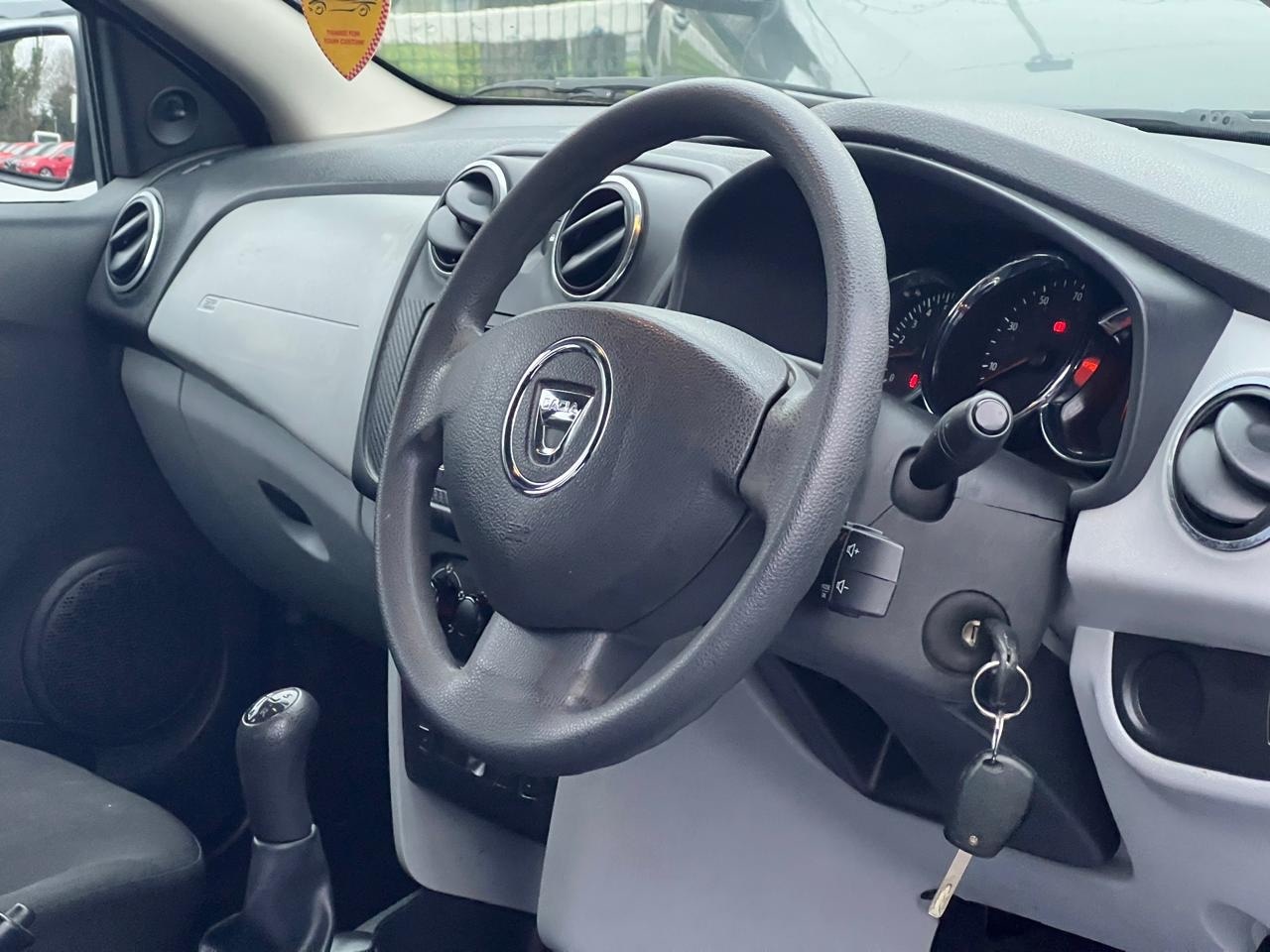 Used Dacia Sandero 2014 for sale - 77179706: Photo 13