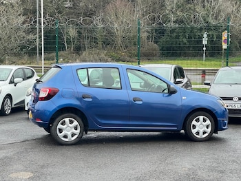 Used Dacia Sandero 2014 for sale - 77179706: Photo
