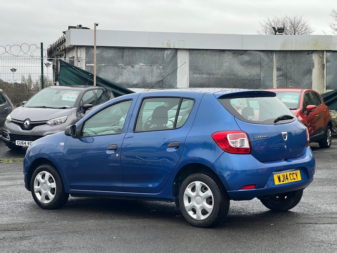 Used Dacia Sandero 2014 for sale - 77179706: Photo 8