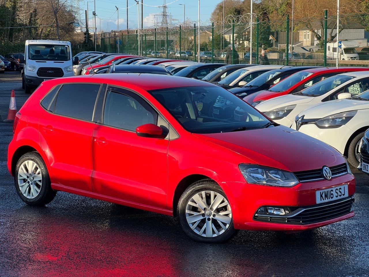 Used Volkswagen Polo 2016 for sale - 77116299: Photo 2
