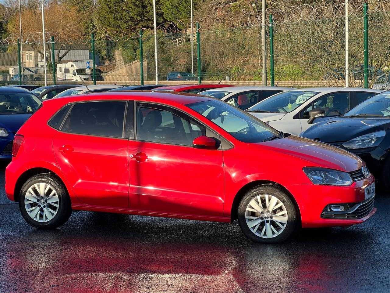 Used Volkswagen Polo 2016 for sale - 77116299: Photo 3