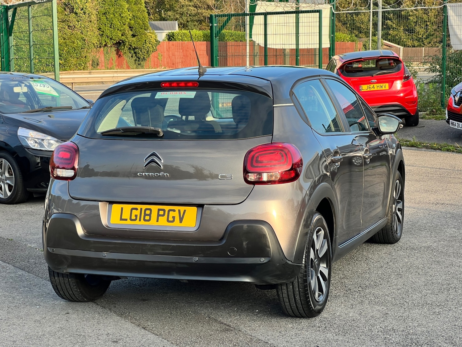Used Citroen C3 2018 for sale - 76287068: Photo 5